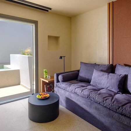 Alleys All-Suite Hotel & Spa Pyrgos Kallistis Exterior foto
