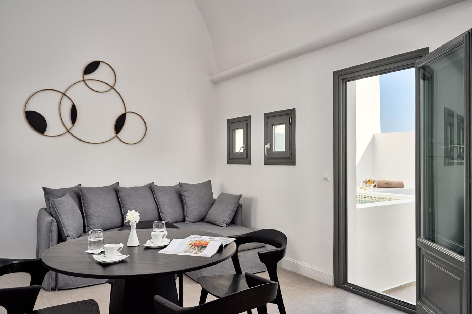 Alleys All-Suite Hotel & Spa Pyrgos Kallistis Habitación foto