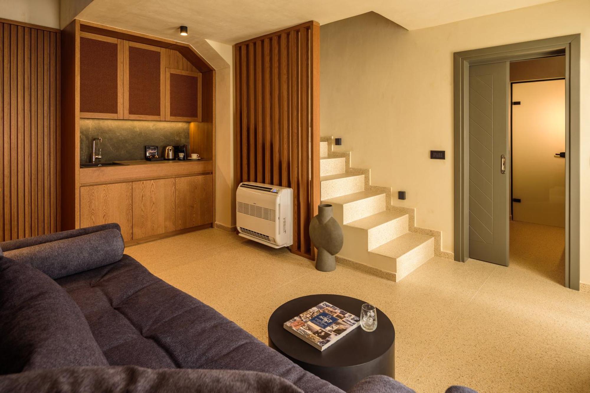 Alleys All-Suite Hotel & Spa Pyrgos Kallistis Exterior foto